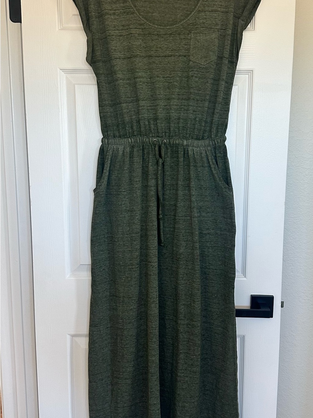 Time and Tru Olive Green Maxi Dress L Drawstring Waist Pockets Casual